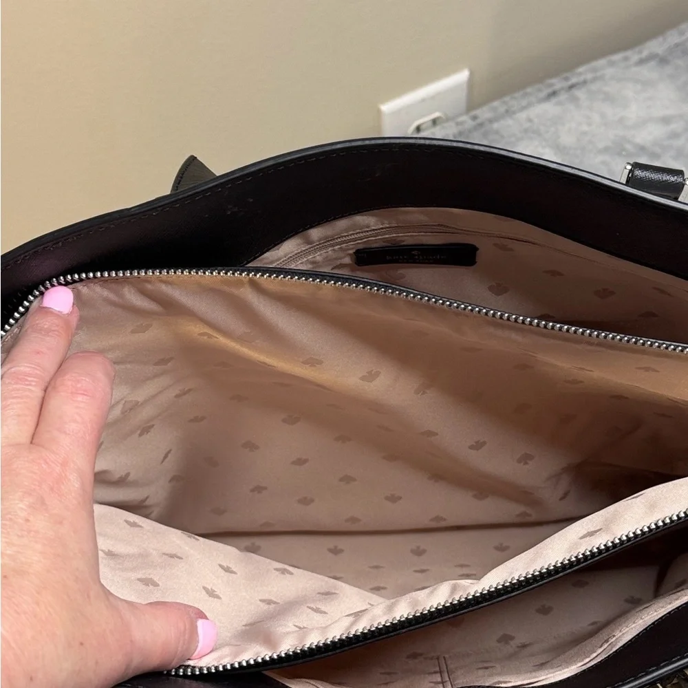 Kate Spade Cameron Street Havana Tote - Fits 13” Laptop - Excellent Condition - Picture 12 of 14